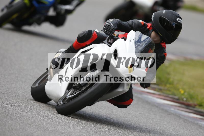 /Archiv-2024/25 30.05.2024 TZ Motorsport Training ADR/Gruppe gelb/2